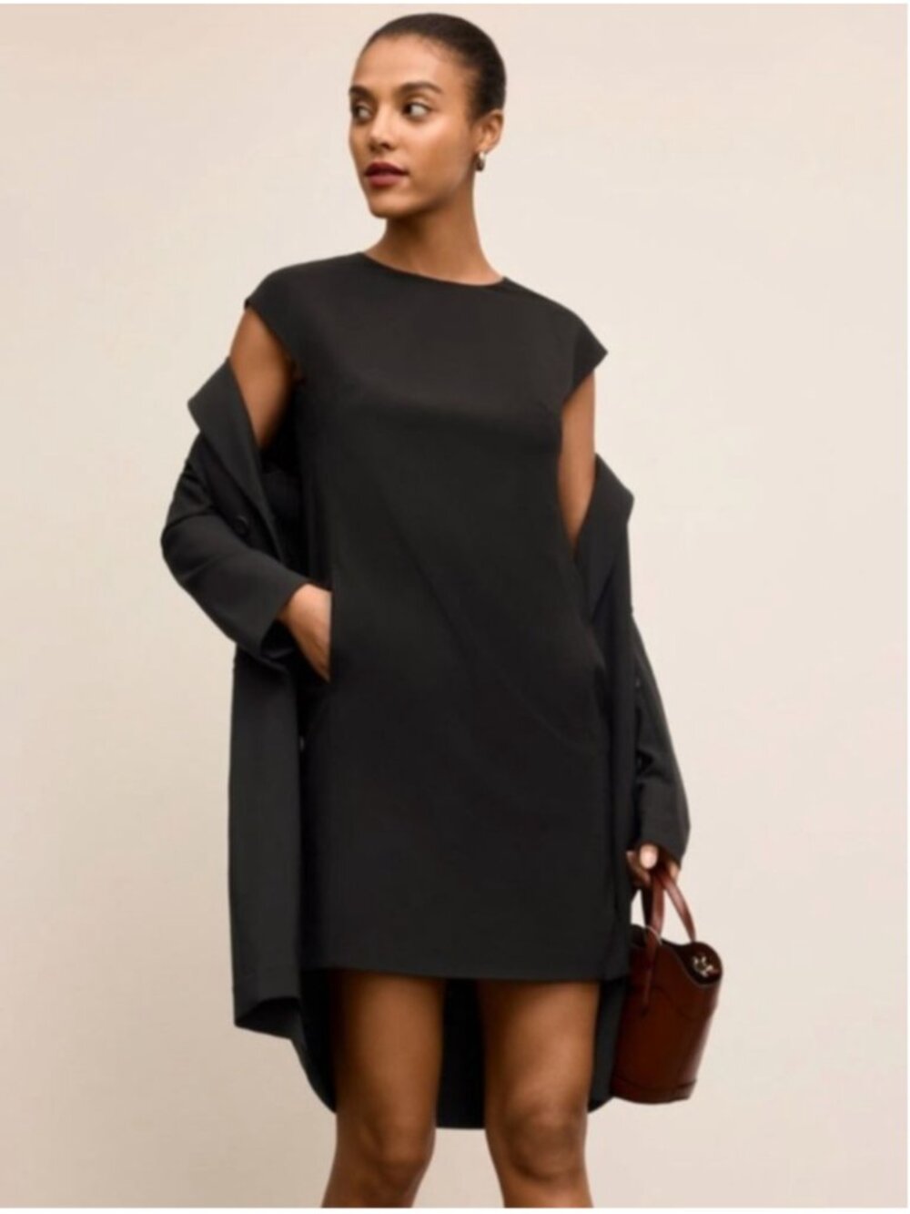 NWT M.M.LaFleur Navy Maaza 2.0 Origami Tech Suiting Mini Dress Cap Sleeve Sze 4